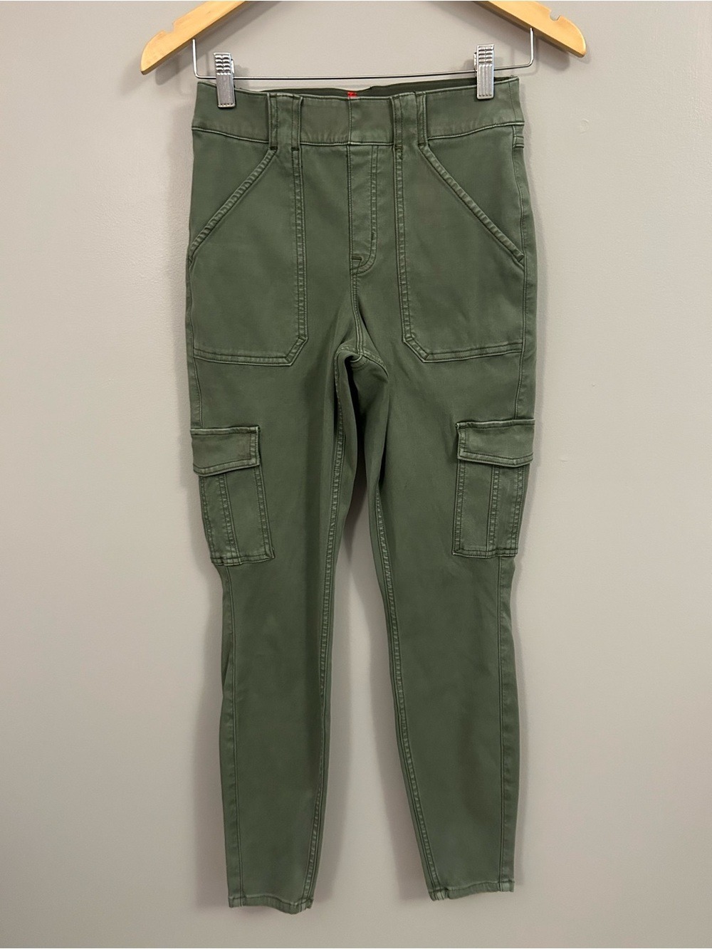 SPANX Olive Green High-Rise Cargo Leggings